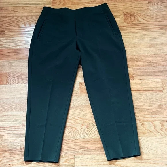 Athleta Travel Pant in Olive Green